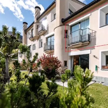 Beautiful Red, La Punt Chamues - Engadin * Ponte