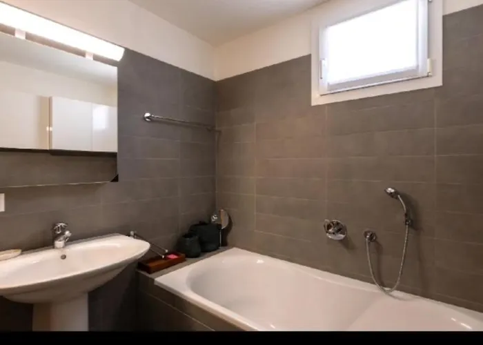 Daire Beautiful Red, La Punt Chamues - Engadin *