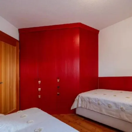 아파트 Beautiful Red, La Punt Chamues - Engadin Ponte